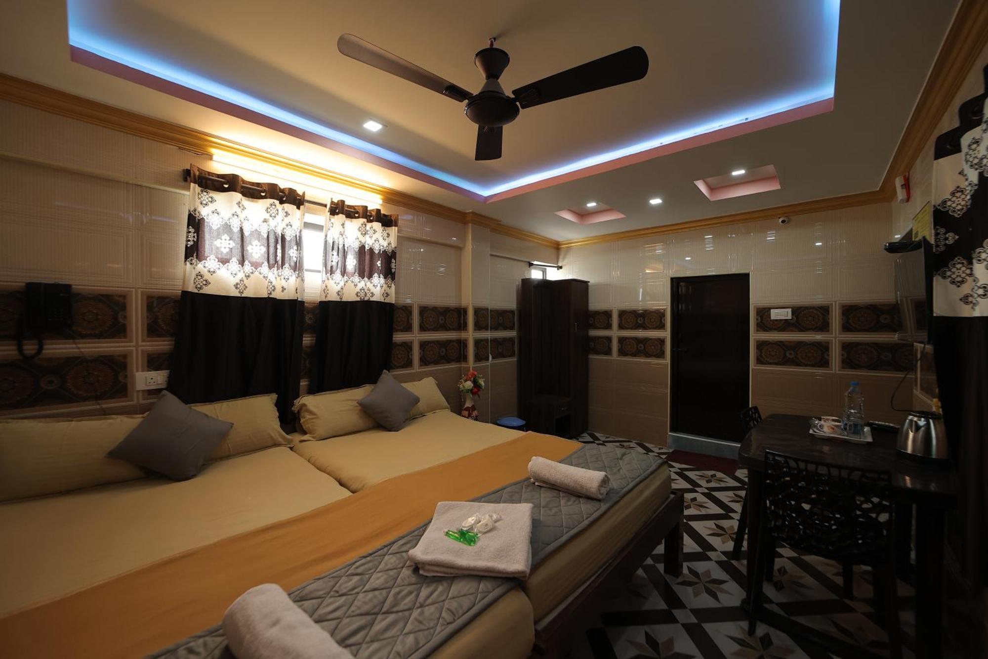 French Breeze Residency Hotel Pondicherry Exterior photo